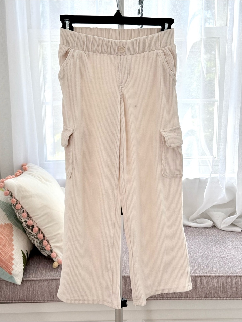 Cat & Jack - Kids Cream Corduroy Cargo Pants - Size M (8)